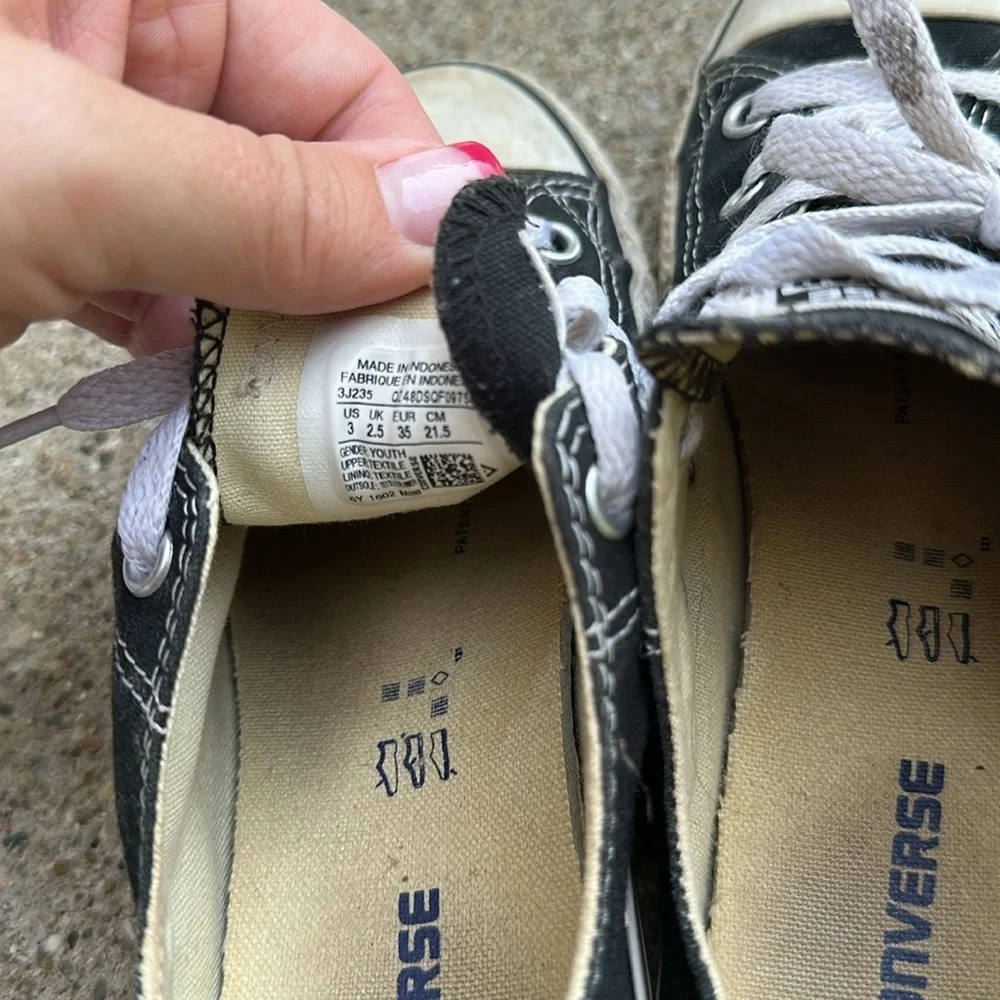 Converse Black and white sneakers size 3 youth
